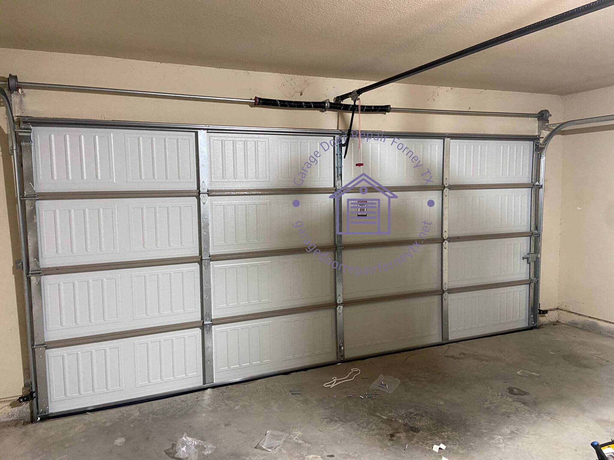 garagedoorrepairforneytx.net_operational_reinforcement_bracket_install